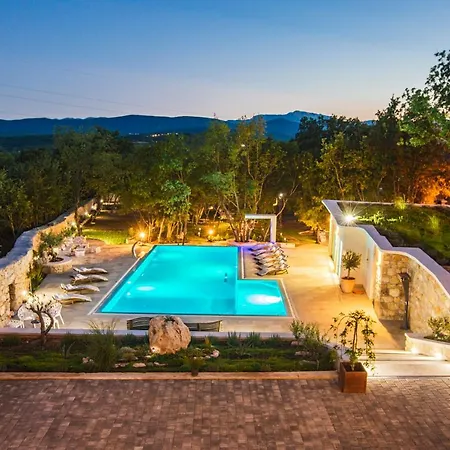 G., Relaxing And Unique Nest Of Enjoyment Villa