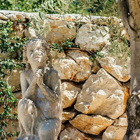 G., Relaxing And Unique Nest Of Enjoyment * Imotski