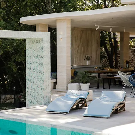 G., Relaxing And Unique Nest Of Enjoyment Villa Imotski